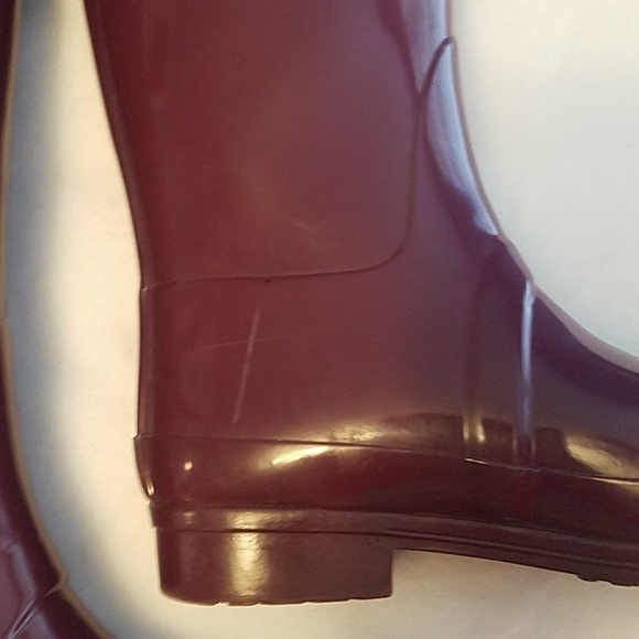 Hunter Rainboots in Plum/Purple - Picture 3 of 8